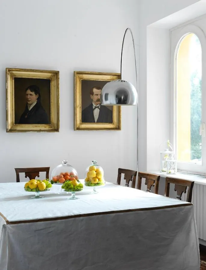Villa Ella In Luxury Resort Gardone Riviera Italy